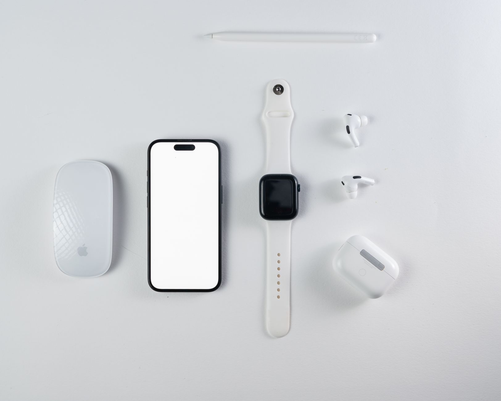 Cara Merawat Aksesoris Handphone Lainnya Supaya Awet